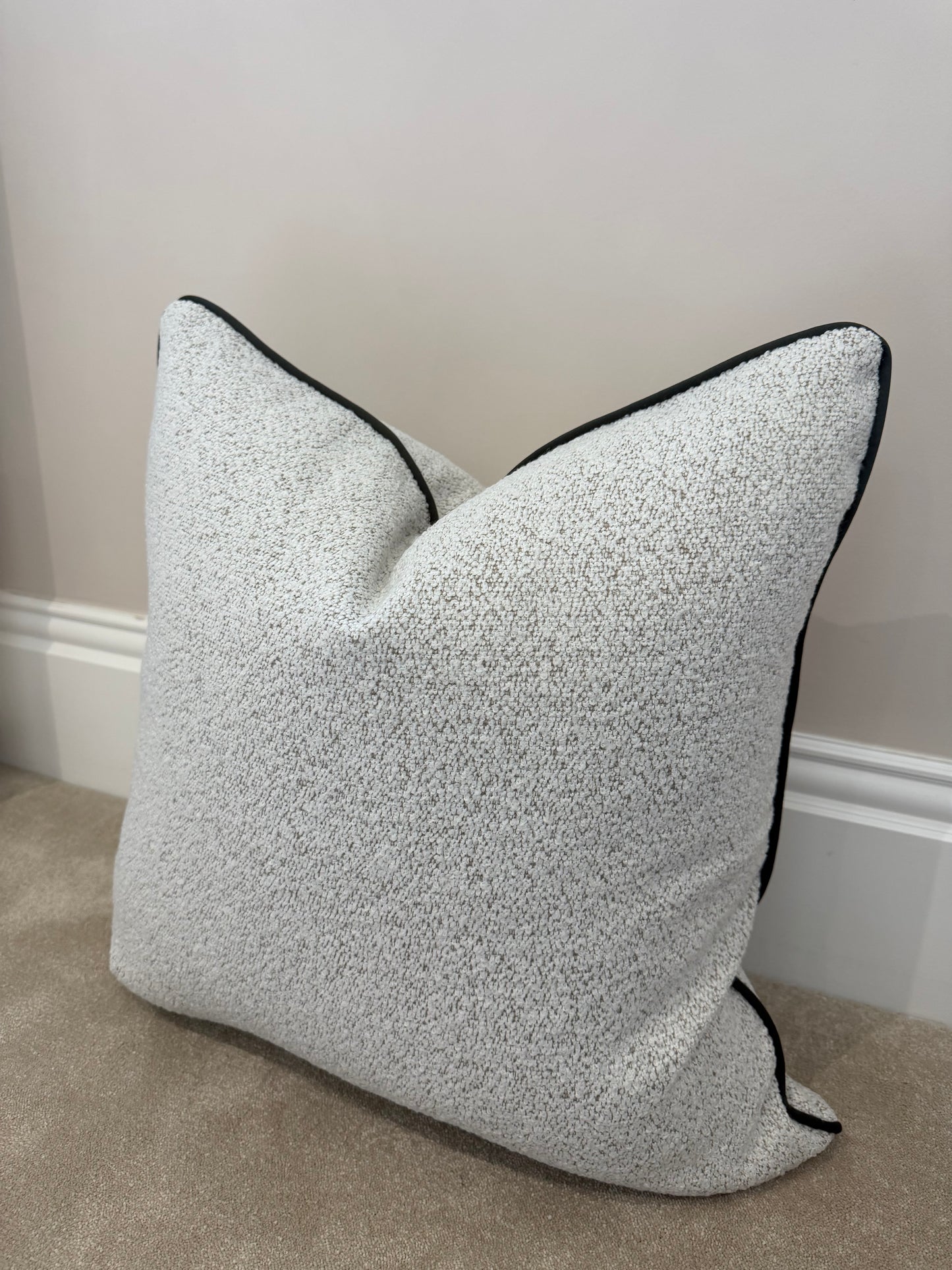 22” Boucle cover pewter piping